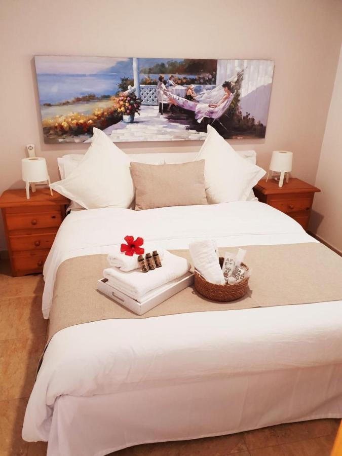 Apartamentos Ses Orenetes Cala'N Blanes  Dış mekan fotoğraf